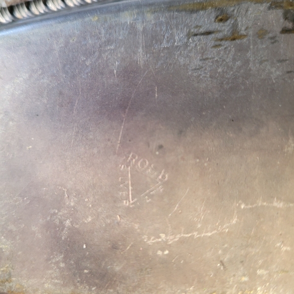 Vintage silver plated butter dish with original glass liner insert - Picture 12 of 12